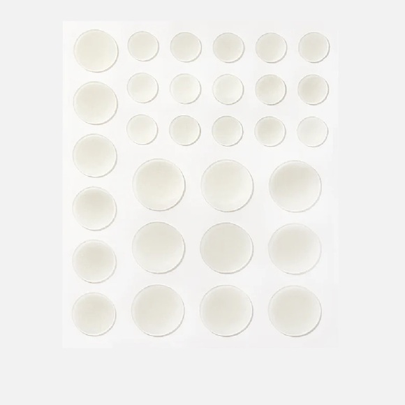 $4 🌸 Peach Slices Acne Spot Dots ~ Peach & Lilly ~ NEW - Picture 4 of 12